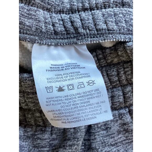 Nike Youth Unisex Therma Fit‎ Fleece Sweatpants Athletic Activewear Gray Large - Picture 8 of 12